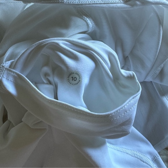 lululemon hotty hot tennis skirt - Picture 8 of 8